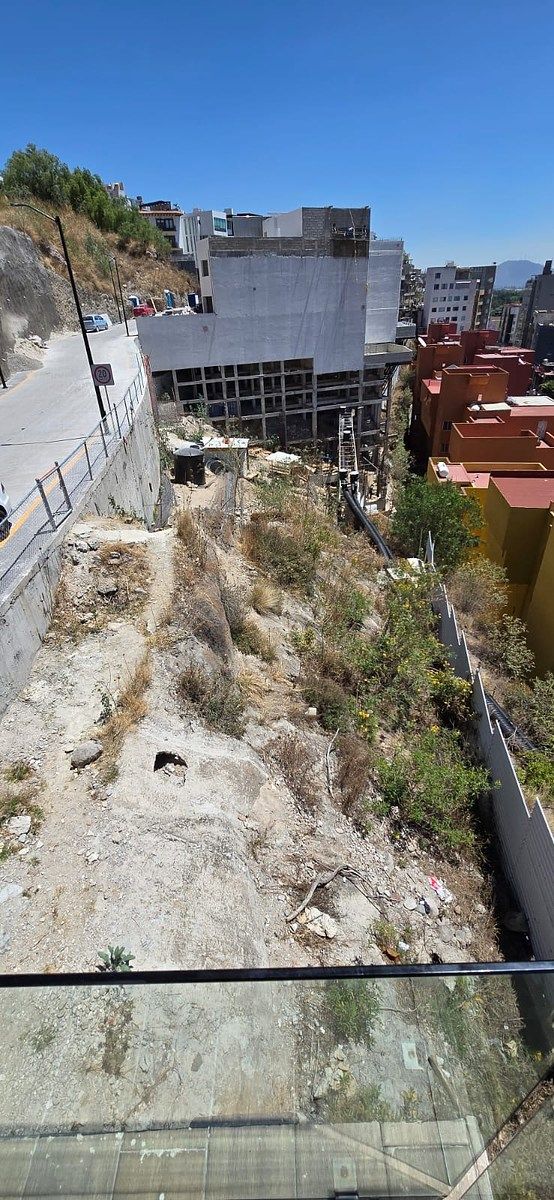 TERRENO EN VENTA EN GRAND. VILA, foto 1 de 5