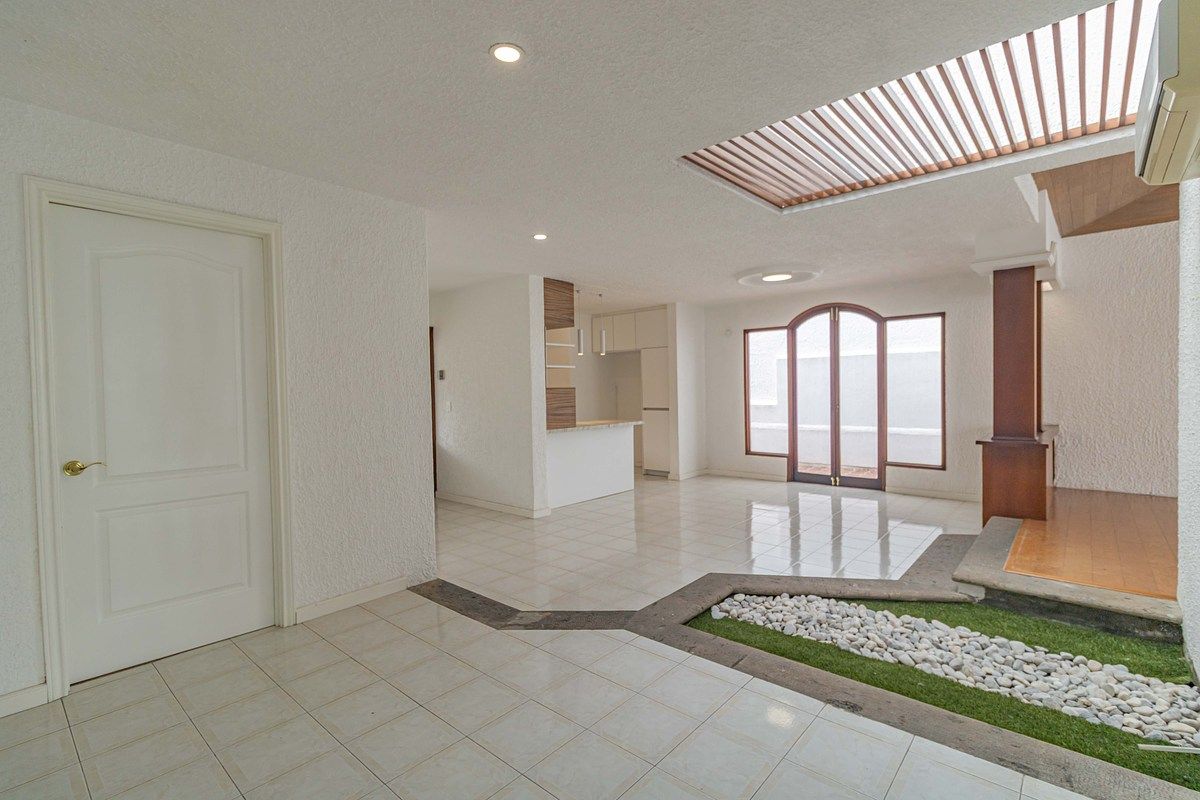 Casa en El Rincón, Zapopan, foto 3 de 24
