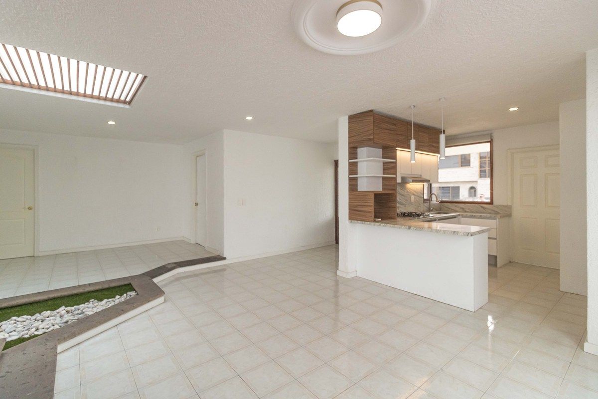 Casa en El Rincón, Zapopan, foto 4 de 24