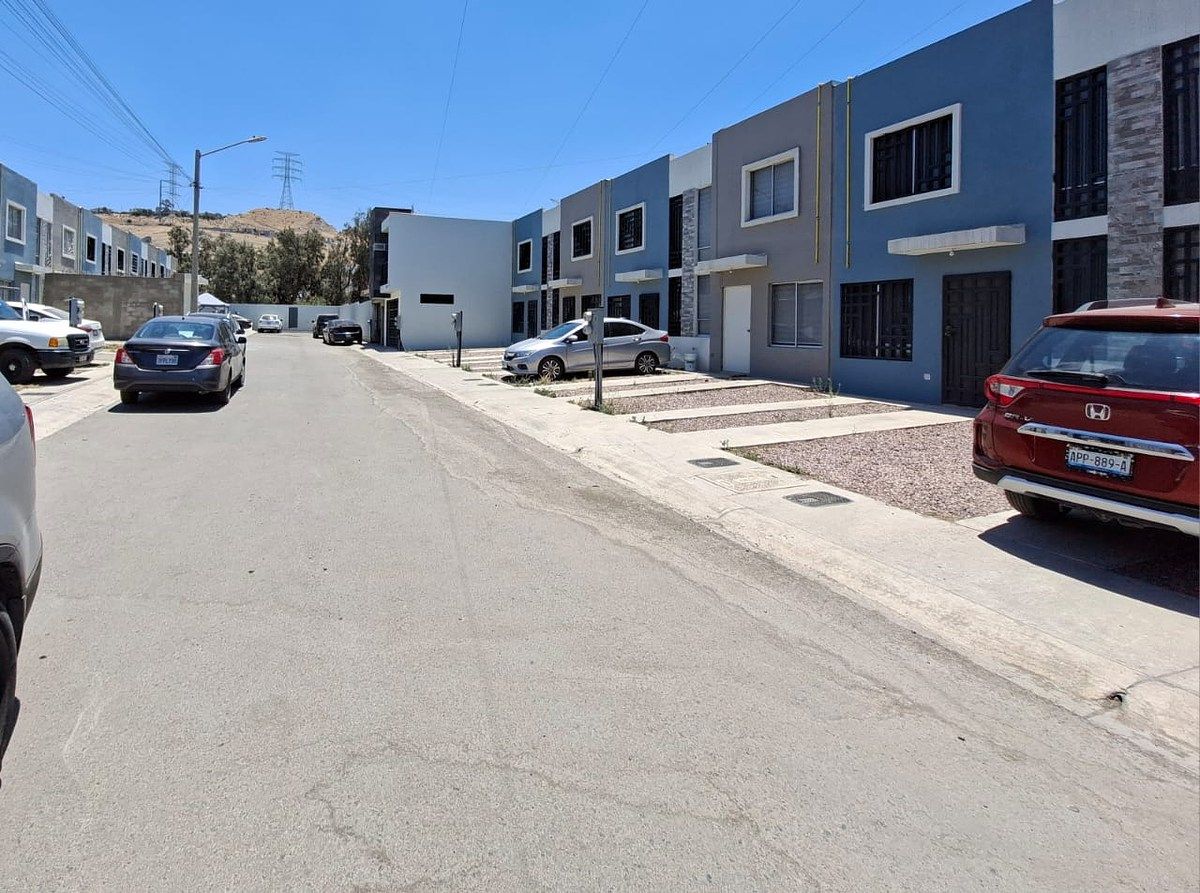 Casa em condomínio fechado em Paseo Santa María, Tijuana, foto 13 de 14