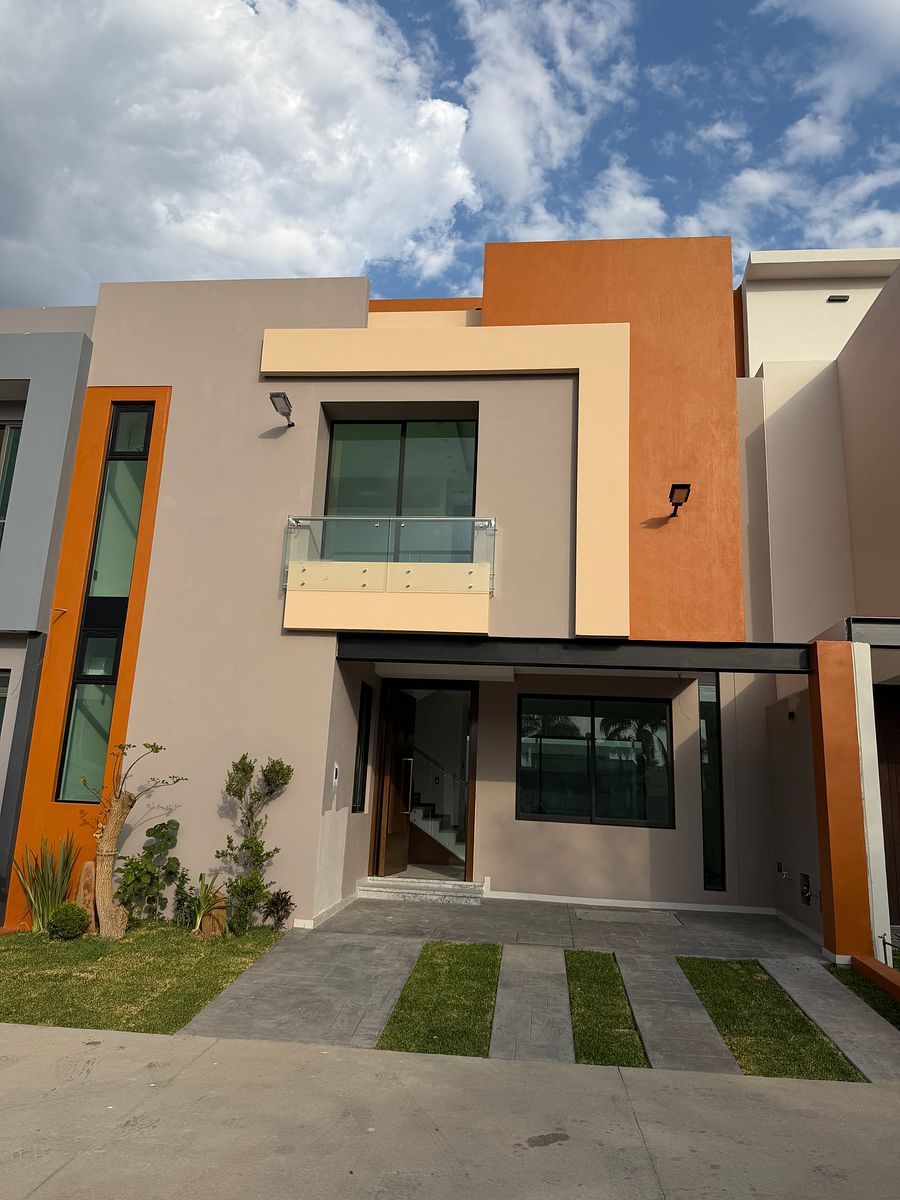 Casa en Jardín Real, Zapopan, foto 2 de 19