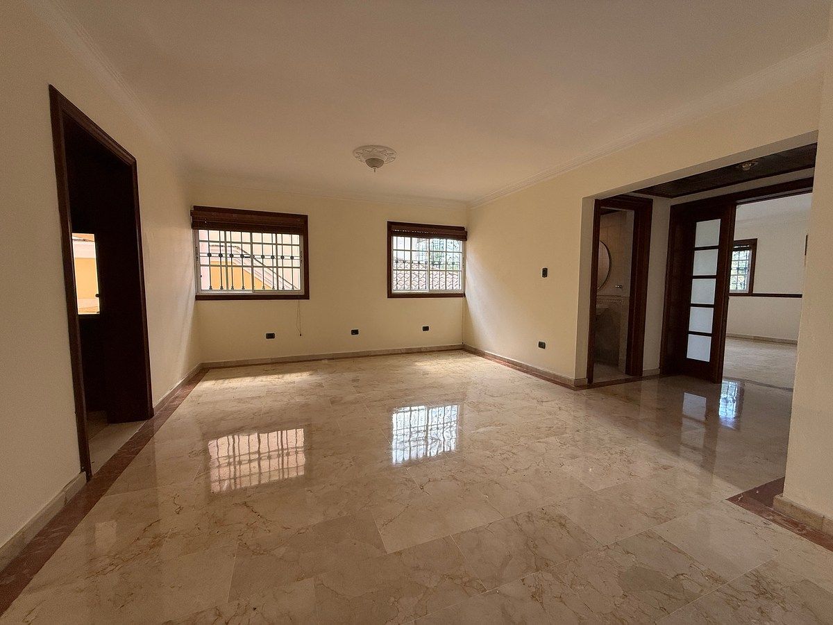 Casa en Isabel Villa, Santo Domingo Centro (Distrito Nacional), foto 3 de 38