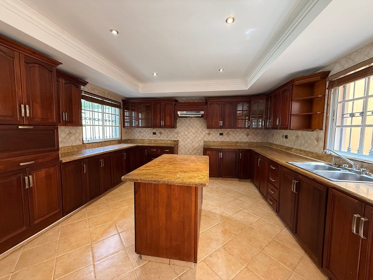 Casa en Isabel Villa, Santo Domingo Centro (Distrito Nacional), foto 10 de 38