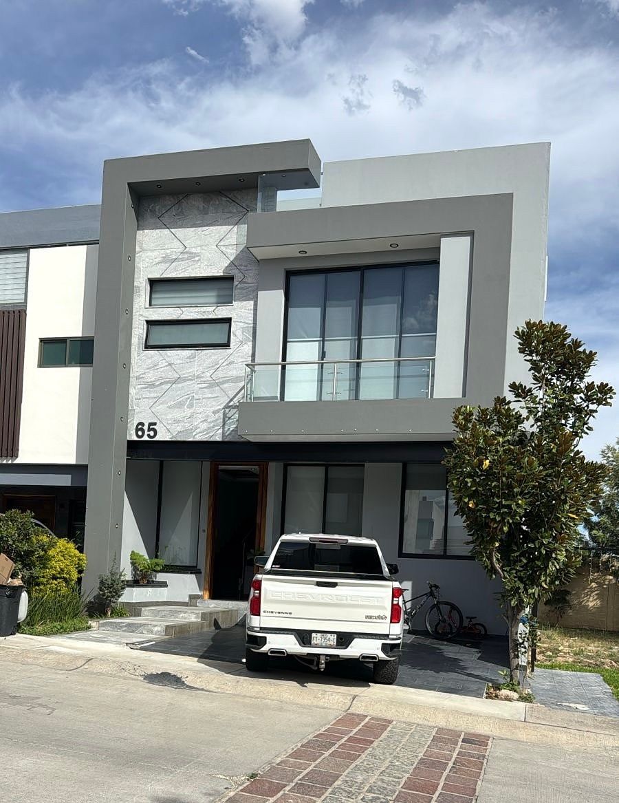 Se Vende Casa Valle Imperial Coto Maya, foto 1 de 37