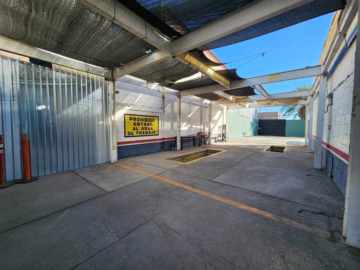 Local comercial en Bugambilias, Mexicali, foto 21 de 25