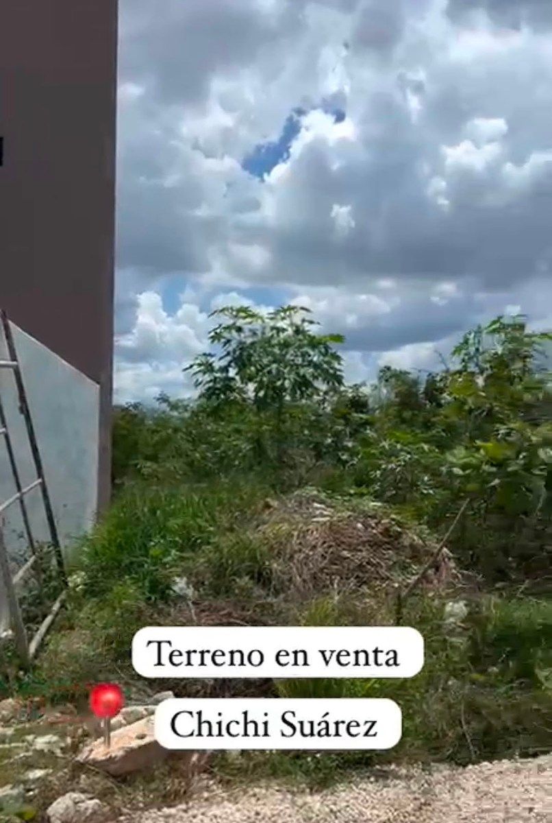 Lot in Chichi Suárez, Mérida, photo 2 of 2