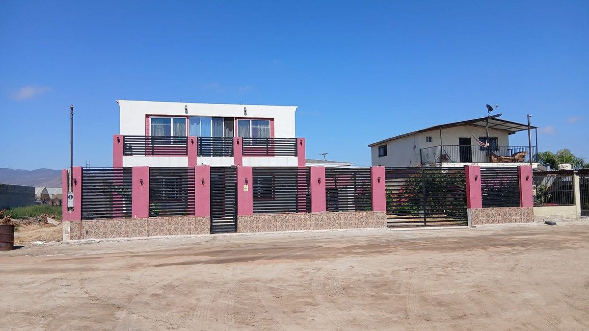 Casa en Venta en Las Brisas, Ensenada, photo 1 of 26