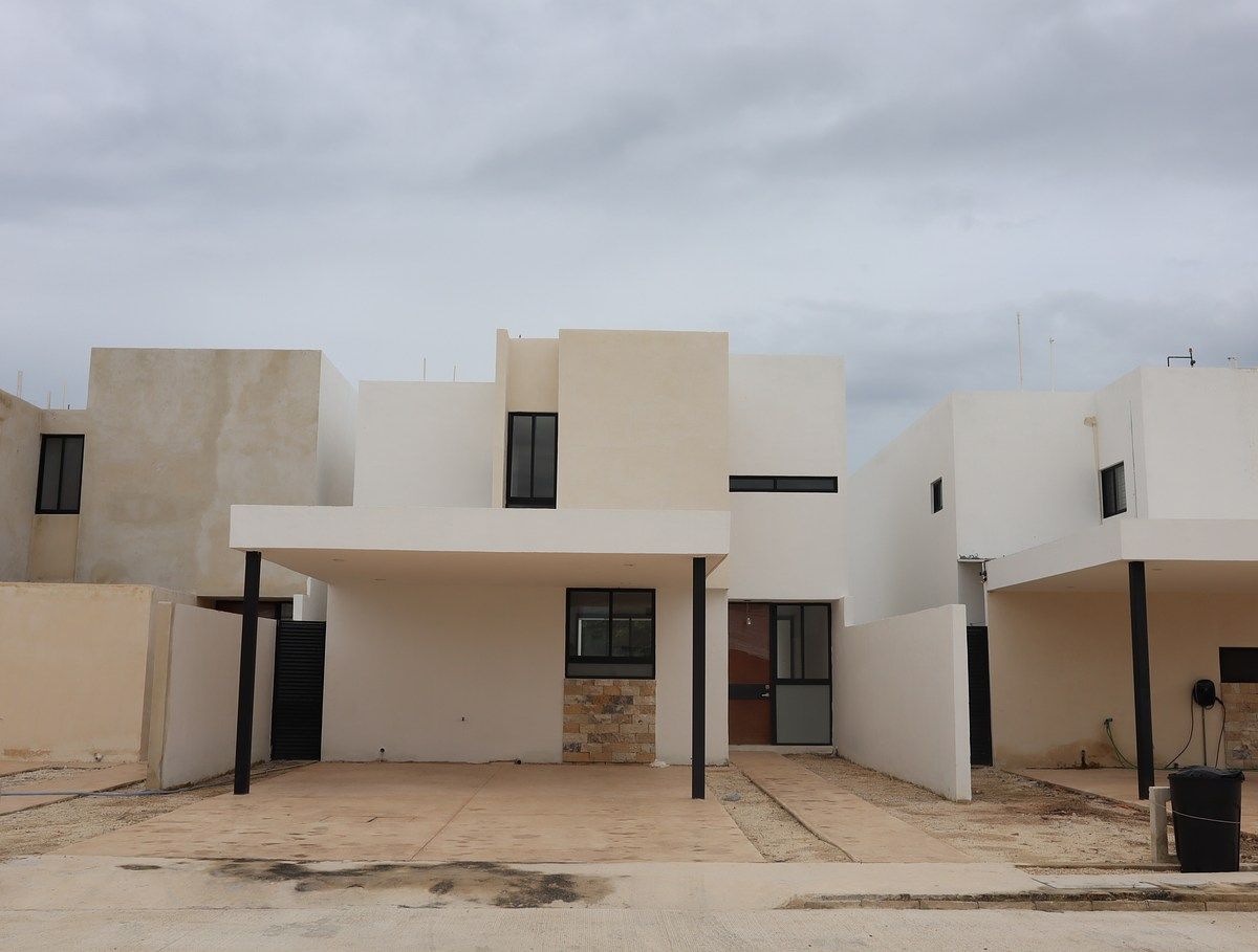 ÚLTIMAS CASAS EN VENTA EN PRIVADA ALMENA DZITYÁ, photo 1 of 19