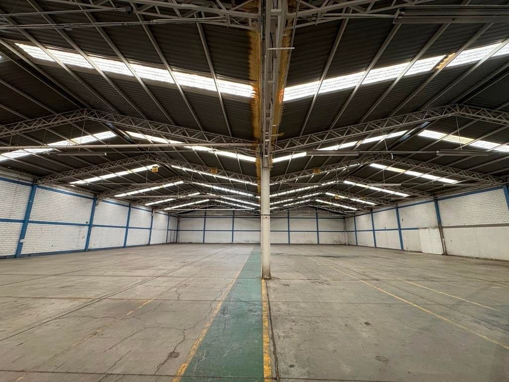 Nave industrial 2500m2 en renta Ciudad Industrial Sur, foto 1 de 13