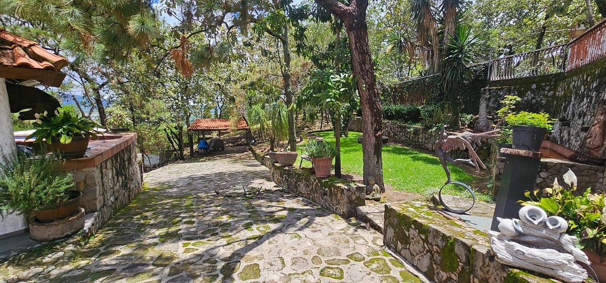 House in Pinar de La Venta, Zapopan, photo 38 of 50