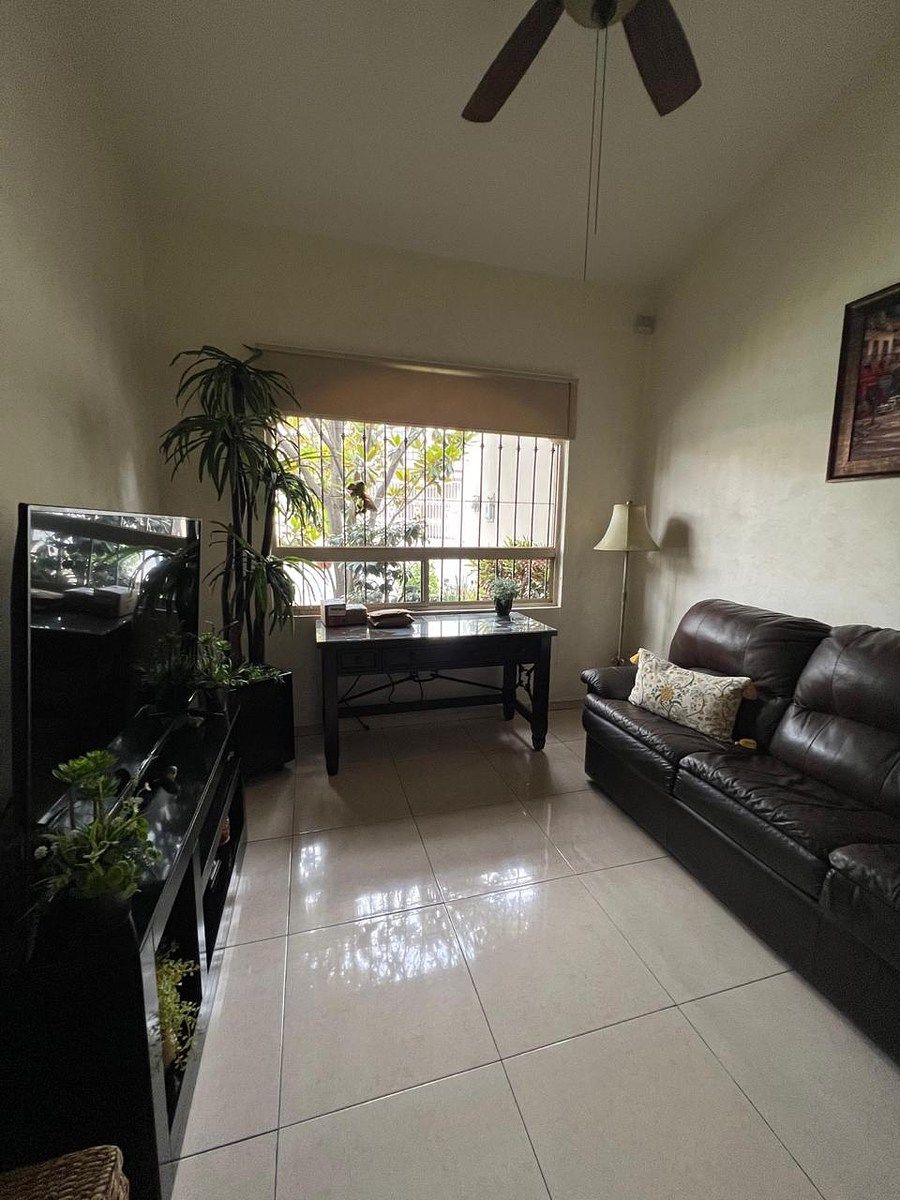 House in Las Cumbres 3 Sector, Monterrey, photo 6 of 29