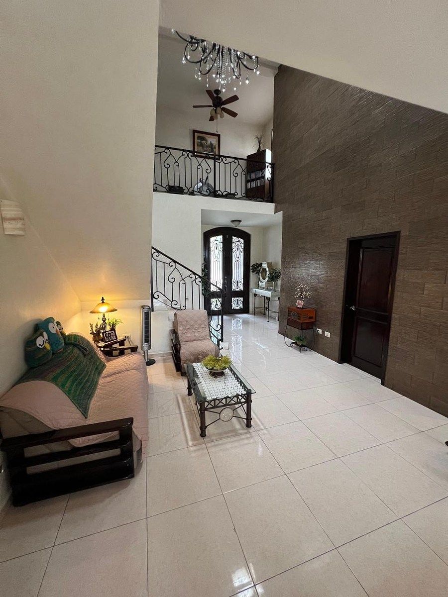 House in Las Cumbres 3 Sector, Monterrey, photo 12 of 29