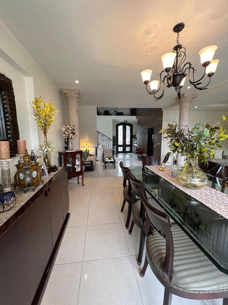 House in Las Cumbres 3 Sector, Monterrey, photo 13 of 29