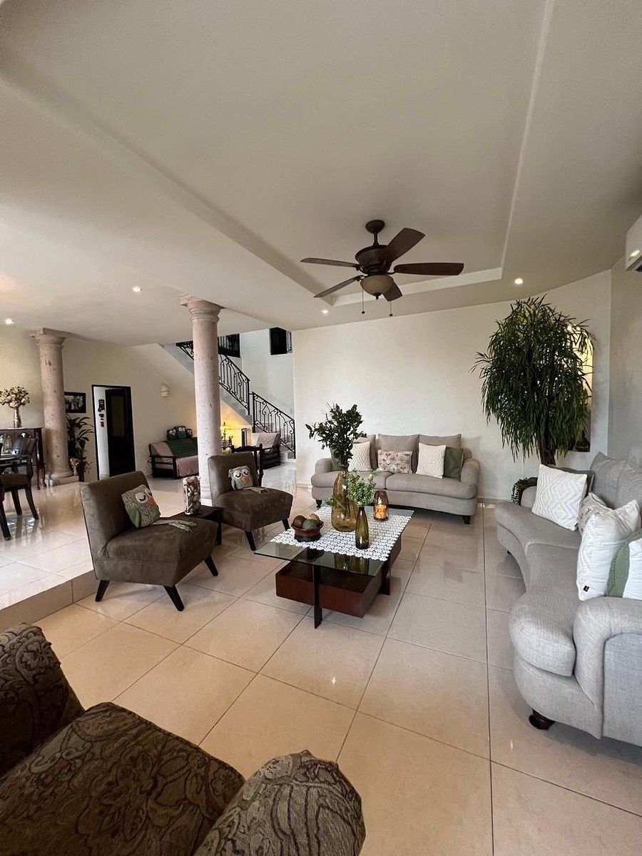 House in Las Cumbres 3 Sector, Monterrey, photo 18 of 29