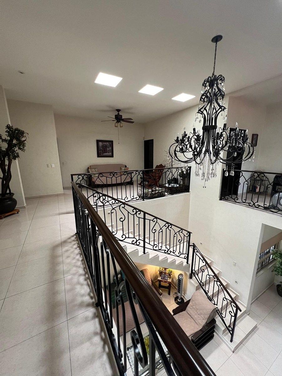 House in Las Cumbres 3 Sector, Monterrey, photo 28 of 29