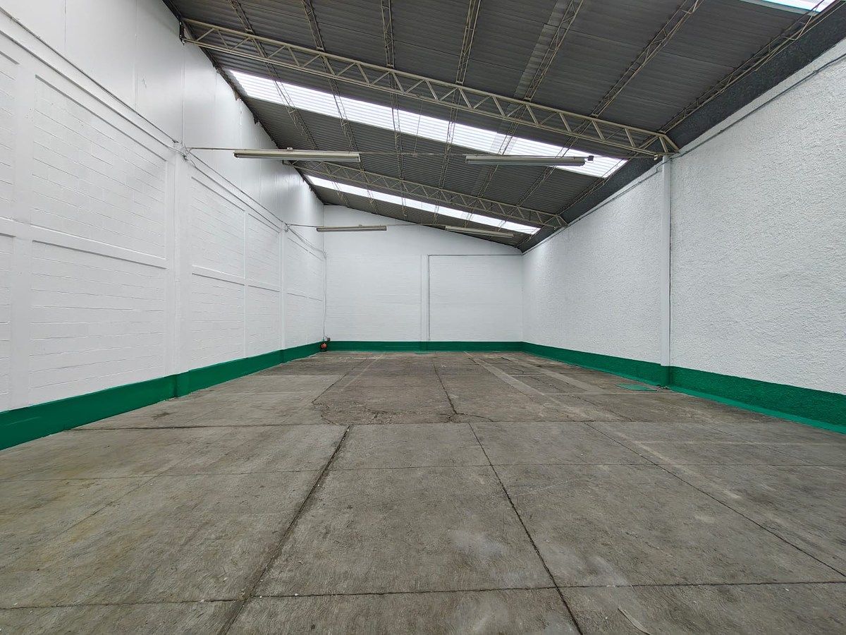 Bodega comercial en Santa Martha Acatitla, Iztapalapa, foto 5 de 6