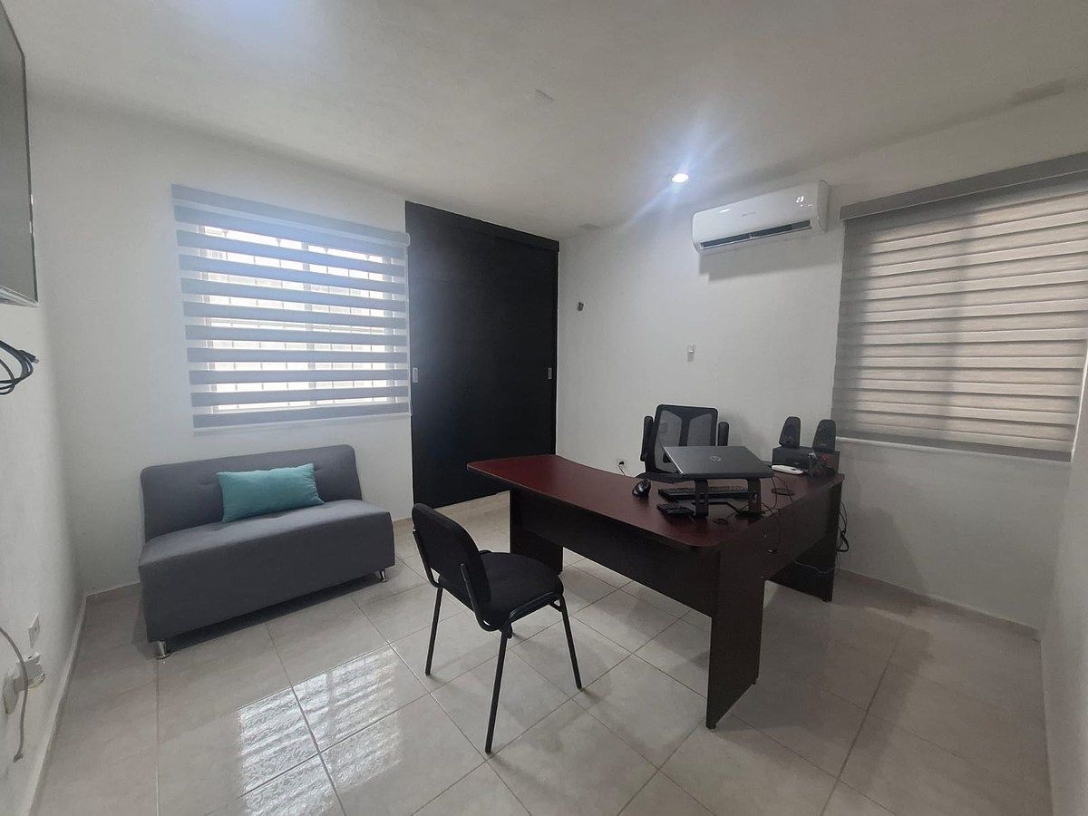 Casa en Los Héroes, Mérida, foto 3 de 21