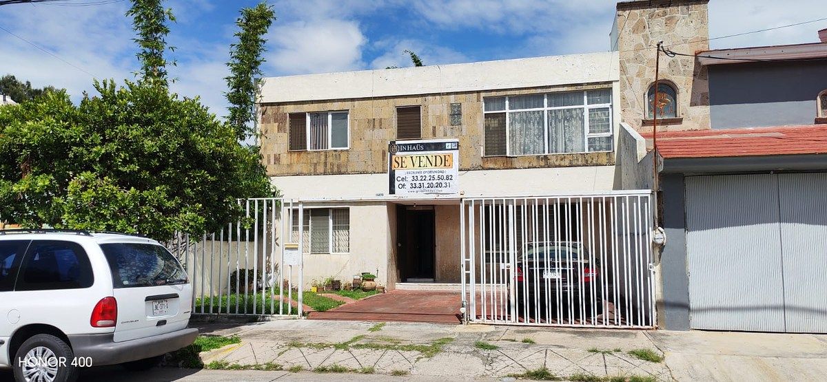 CASA EN VENTA EN RESIDENCIAL VICTORIA, foto 1 de 16