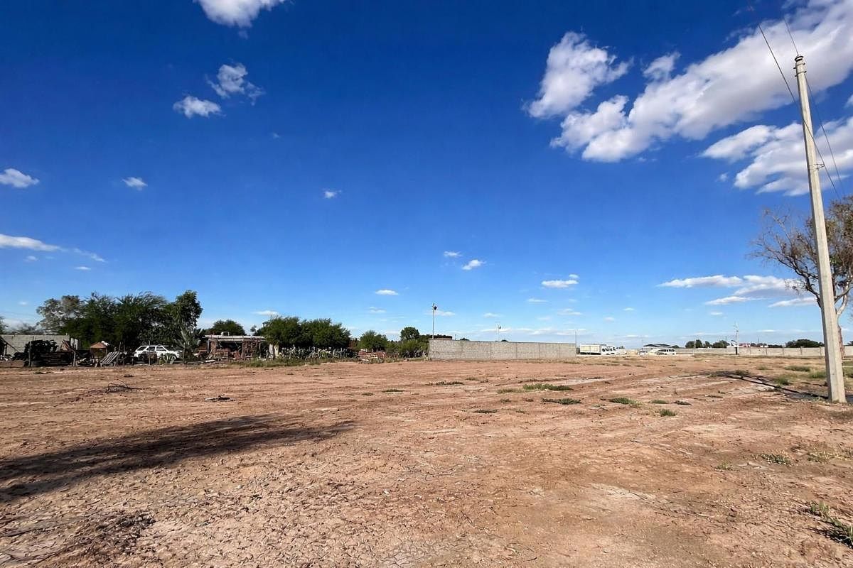 Lote em Los Manantiales, Mexicali, foto 4 de 5