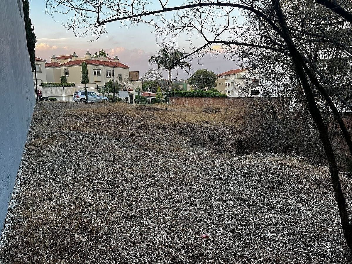 Lote em Lomas Country Club, Naucalpan de Juárez, foto 3 de 8