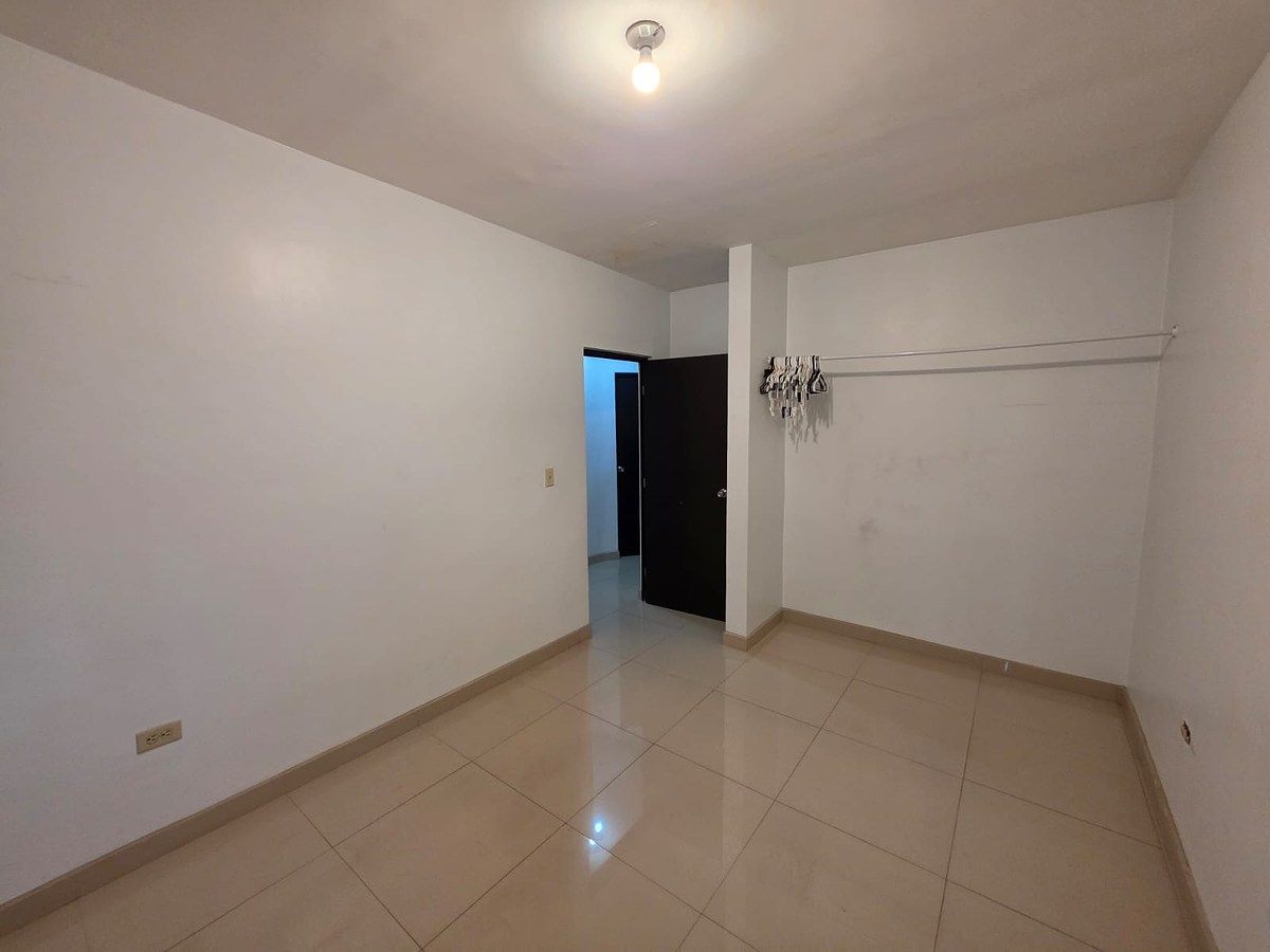 House in Los Prados, Mexicali, photo 7 of 14