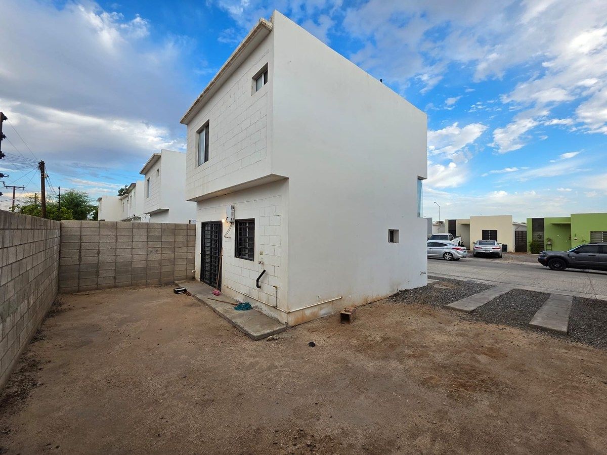House in Los Prados, Mexicali, photo 10 of 14