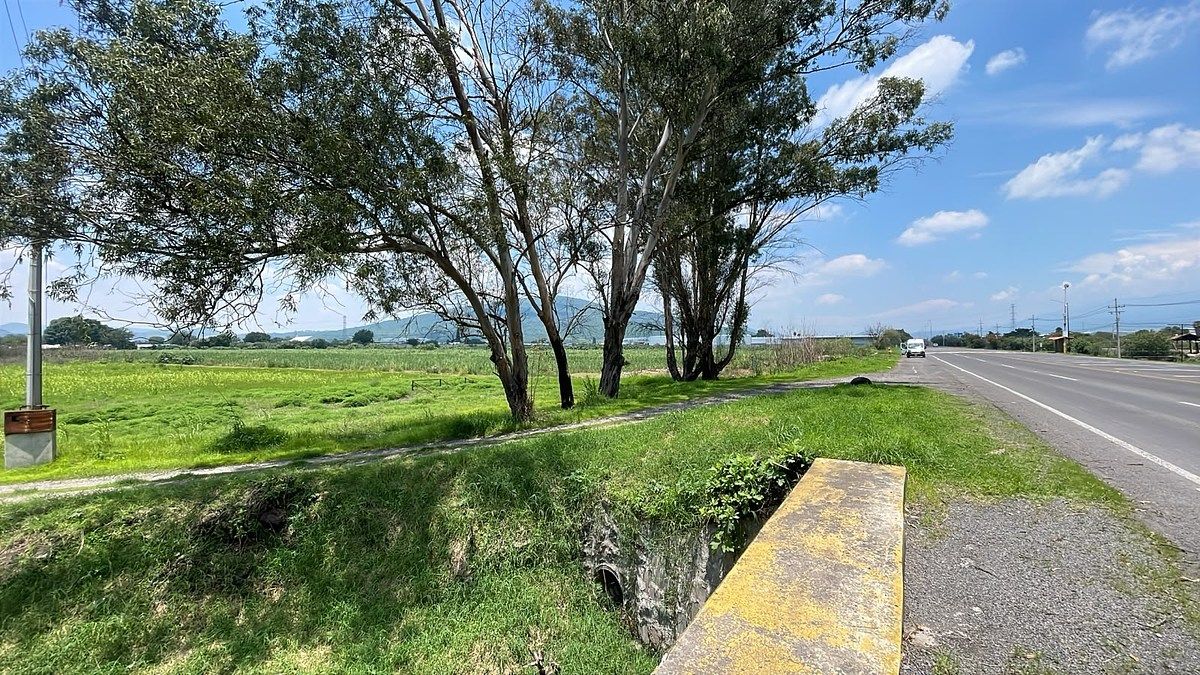 Lote em Los Pinos, Tlajomulco de Zúñiga, foto 6 de 13