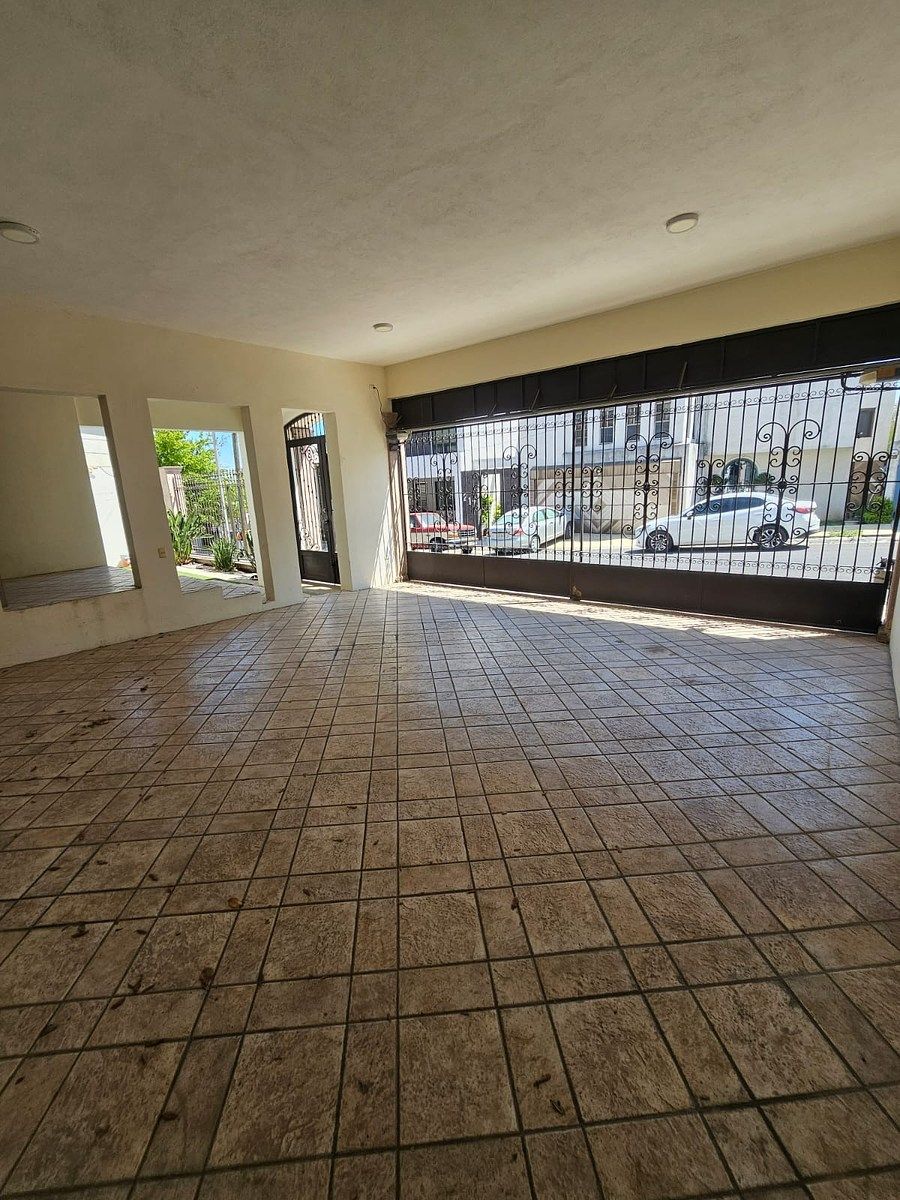 Casa em Las Cumbres 4 Sector, Monterrey, foto 4 de 10