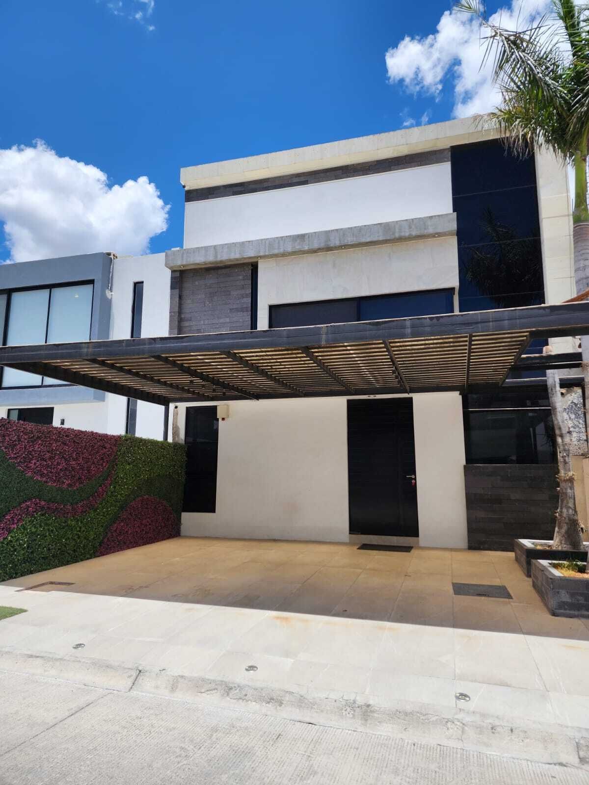 Casa en Venta en Altos Juriquilla, foto 1 de 33
