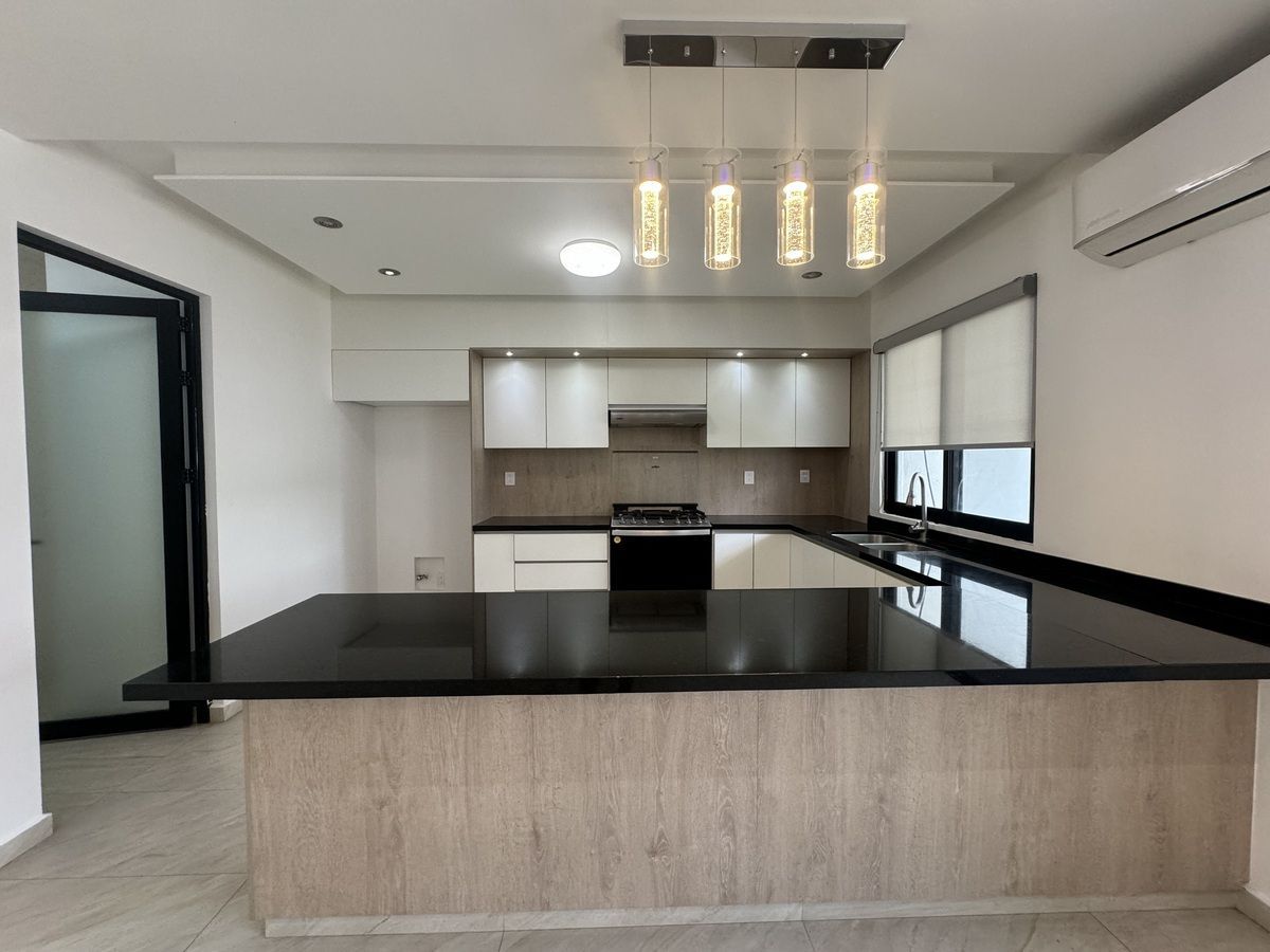 Casa em Altos Juriquilla, Querétaro, foto 30 de 33