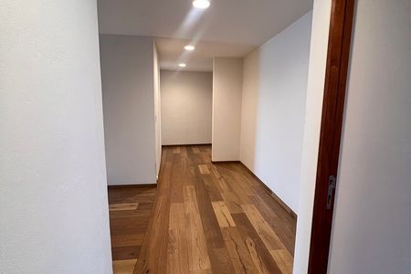 Apartamento para Aluguel com Casa de Clube em La Loma Santa Fe com 3 quartos