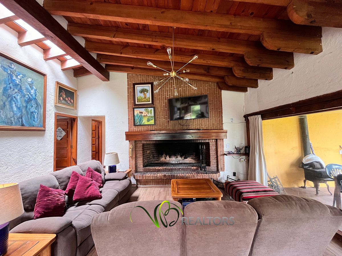 Casa em Avándaro, Valle de Bravo, foto 3 de 28