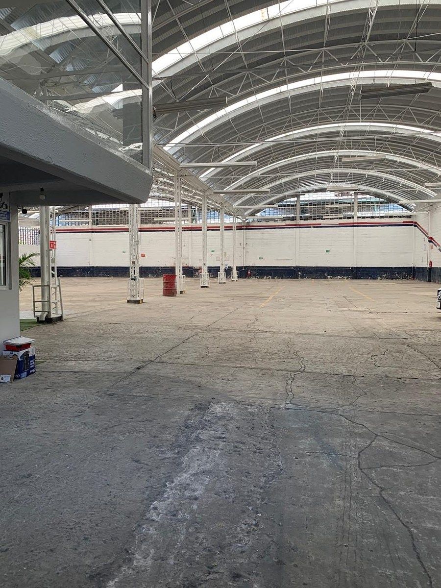 Commercial Storage Unit in Santa Maria La Ribera, Cuauhtémoc, photo 3 of 21