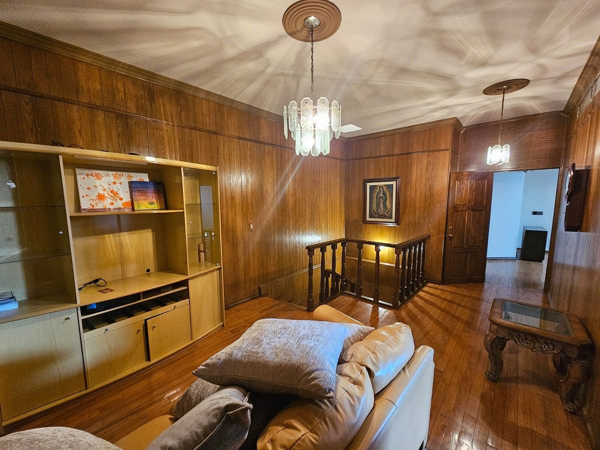 Casa em Contry la Silla, Guadalupe, foto 4 de 12