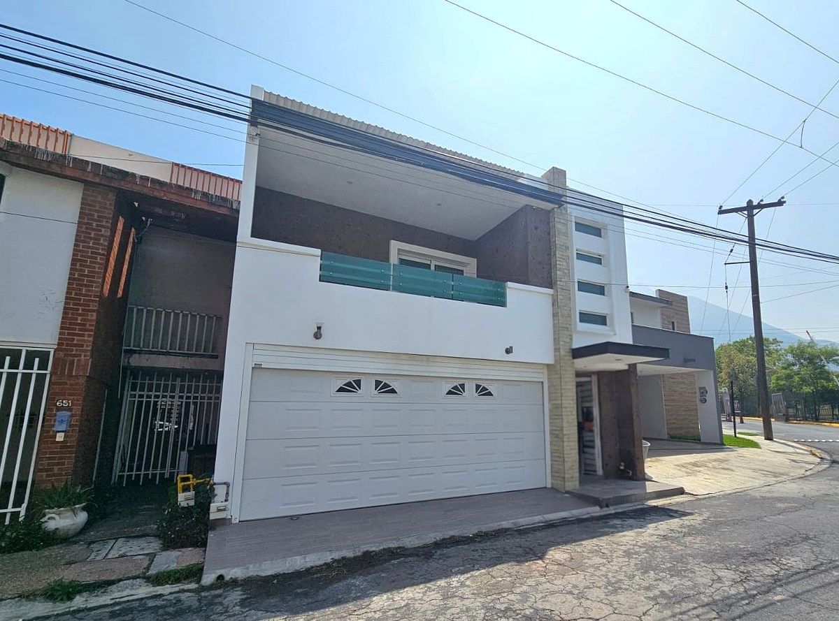 Casa em Contry la Silla, Guadalupe, foto 12 de 12