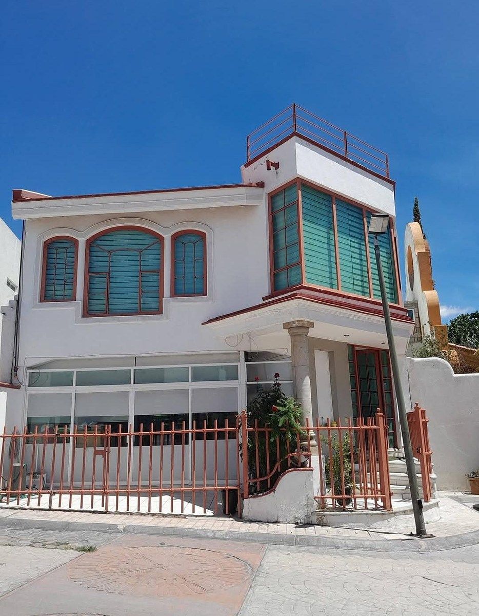 CASA EN VENTA EN MILENIO III QUERÉTARO., foto 1 de 11