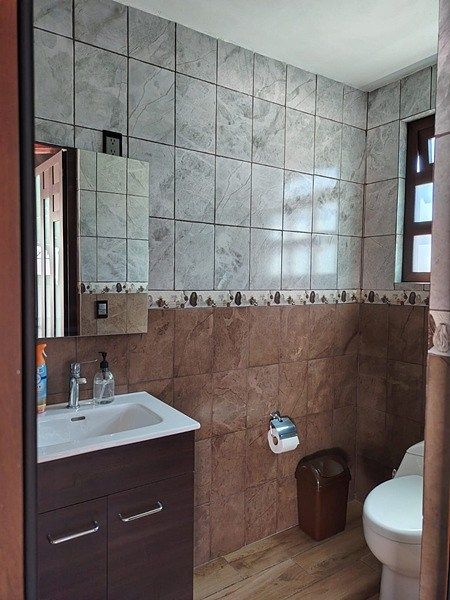 MEDIO BAÑO EN EL ESTUDIO, foto 10 de 28