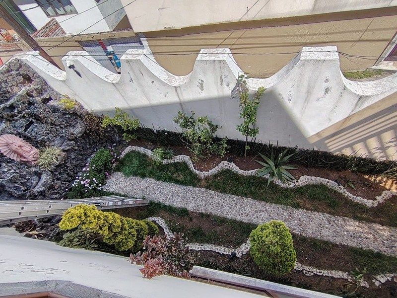 VISTA DE JARDIN CON FUENTE DESDE 2do.PISO, foto 23 de 28