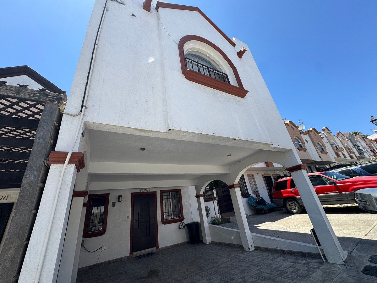 Casa en Jardines de Agua Caliente, Tijuana, foto 2 de 19