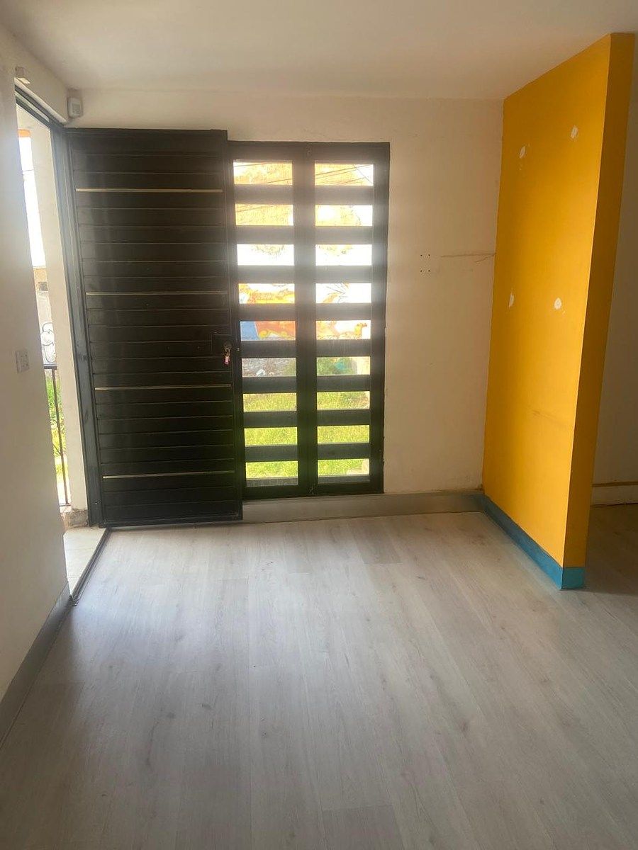 Oficina en Renta en Los Olvera / Candiles | 35 m² en 2do Piso, photo 1 of 7