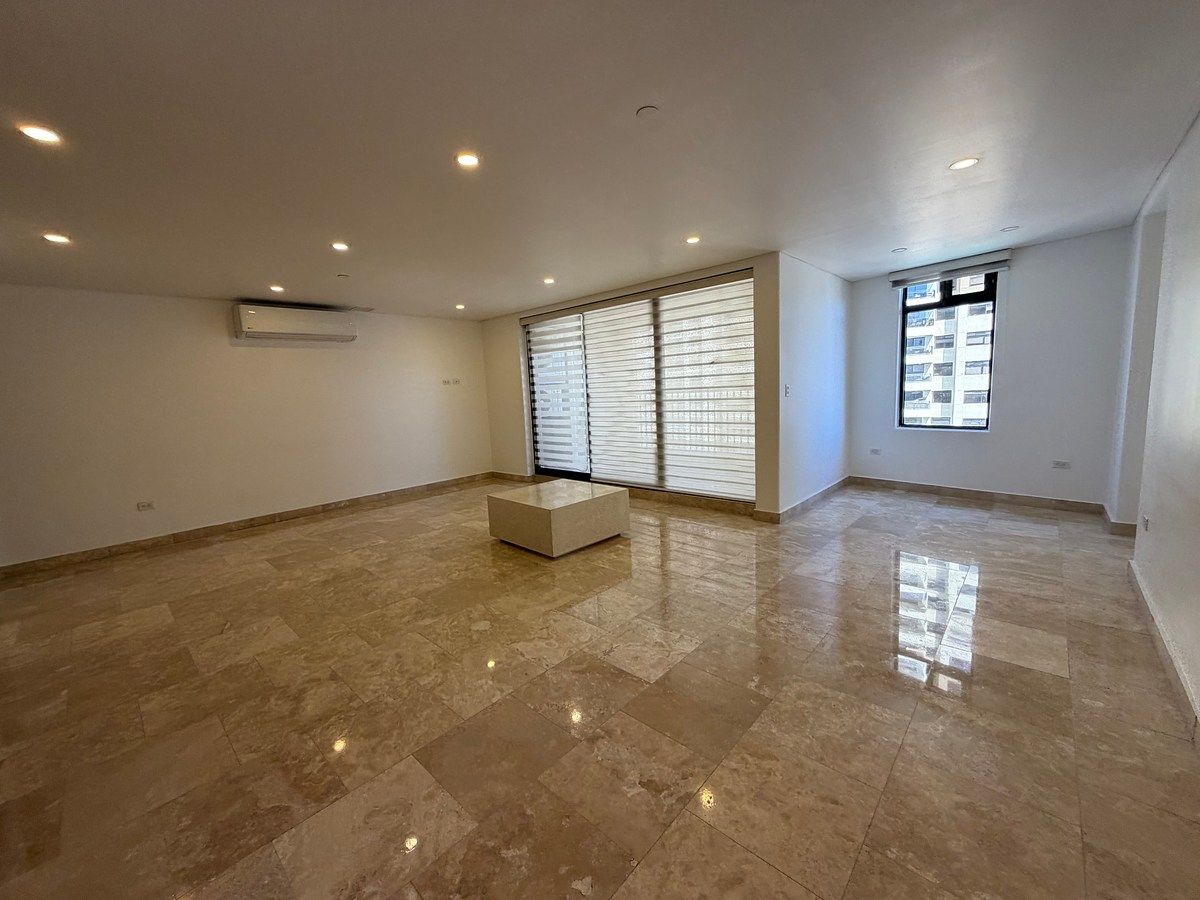 Apartment in Zona Urbana Río Tijuana, Tijuana, photo 3 of 38