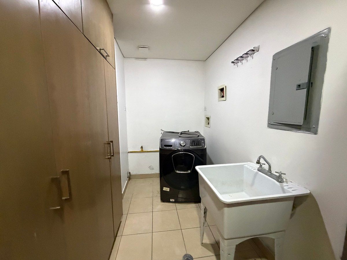 Apartment in Zona Urbana Río Tijuana, Tijuana, photo 17 of 38