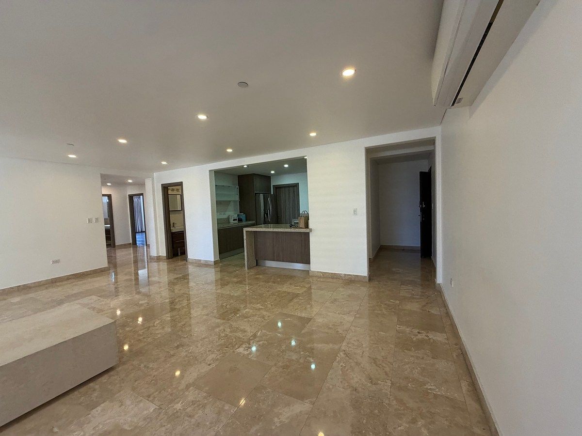 Apartment in Zona Urbana Río Tijuana, Tijuana, photo 19 of 38