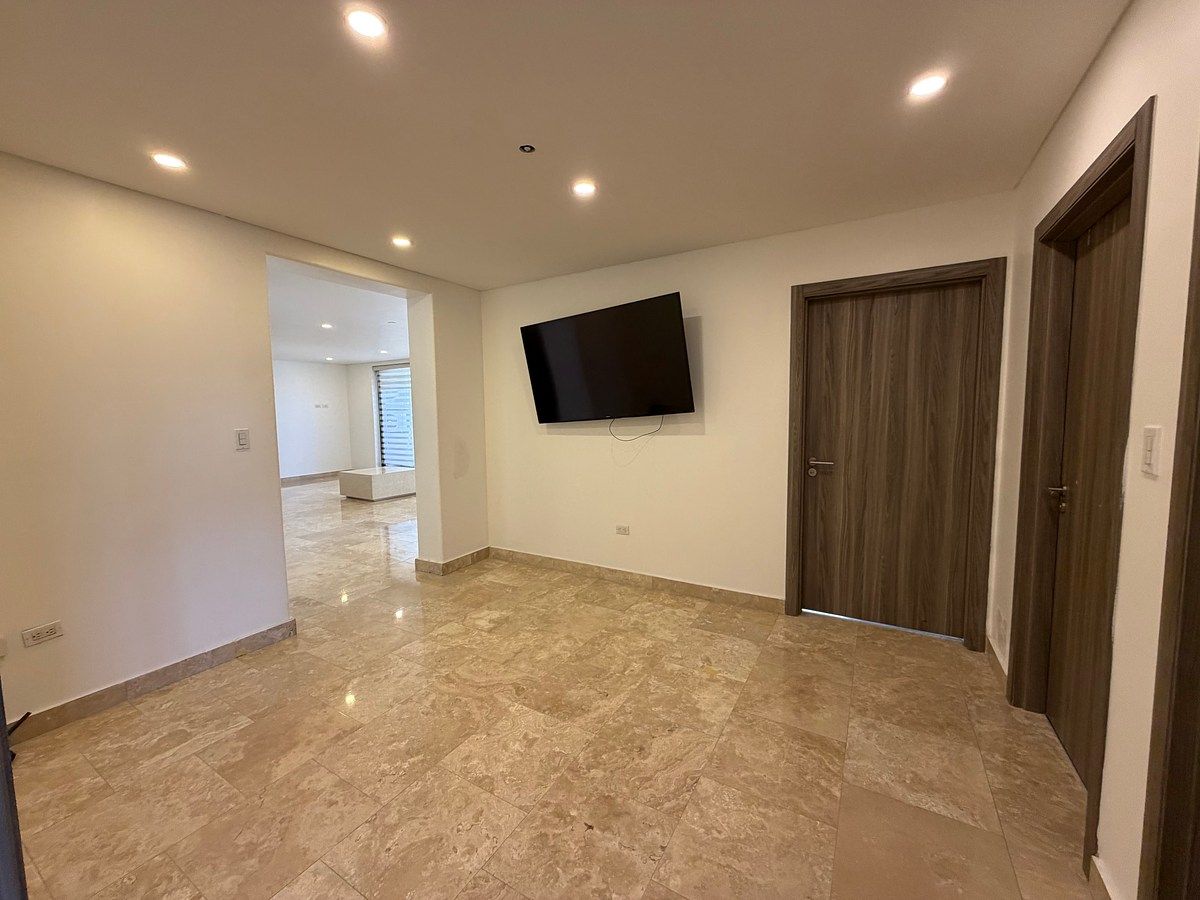 Apartment in Zona Urbana Río Tijuana, Tijuana, photo 30 of 38