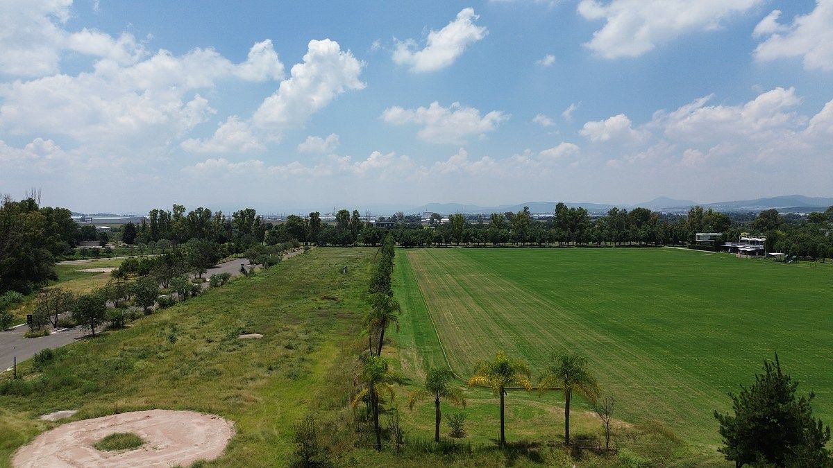 Terreno en Polo y Ski Club, El Marqués, foto 5 de 17