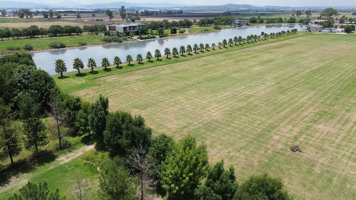 Terreno en Polo y Ski Club, El Marqués, foto 7 de 17