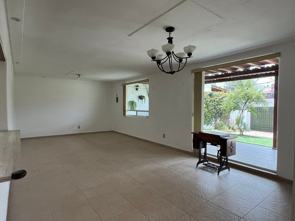 Casa em Villas del Parque, Querétaro, foto 3 de 19