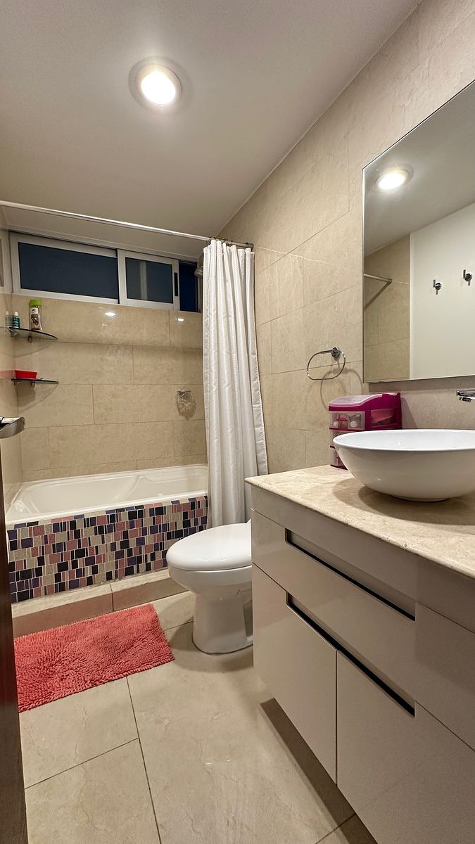 Baño 2, foto 15 de 16