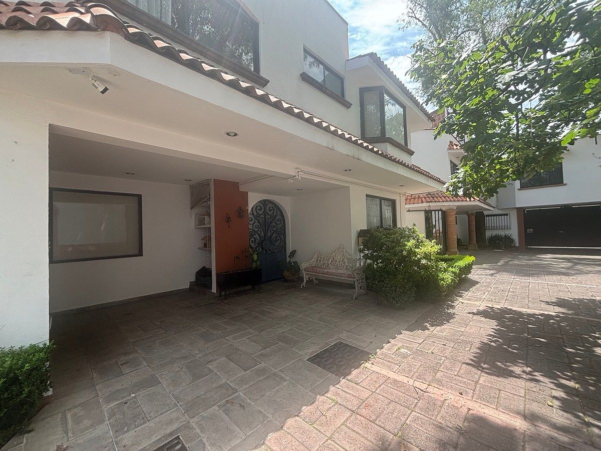 House in Gated Community in Toriello Guerra, Tlalpan, photo 35 of 38