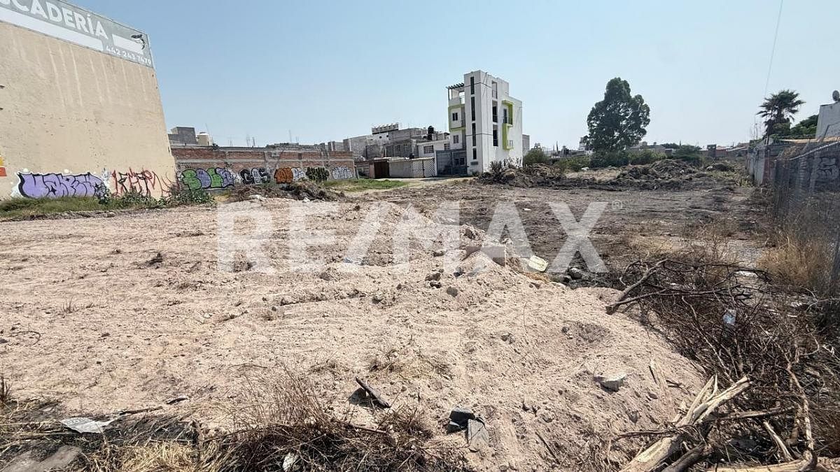 Commercial Lot in Ciudad del Sol, Querétaro, photo 4 of 7